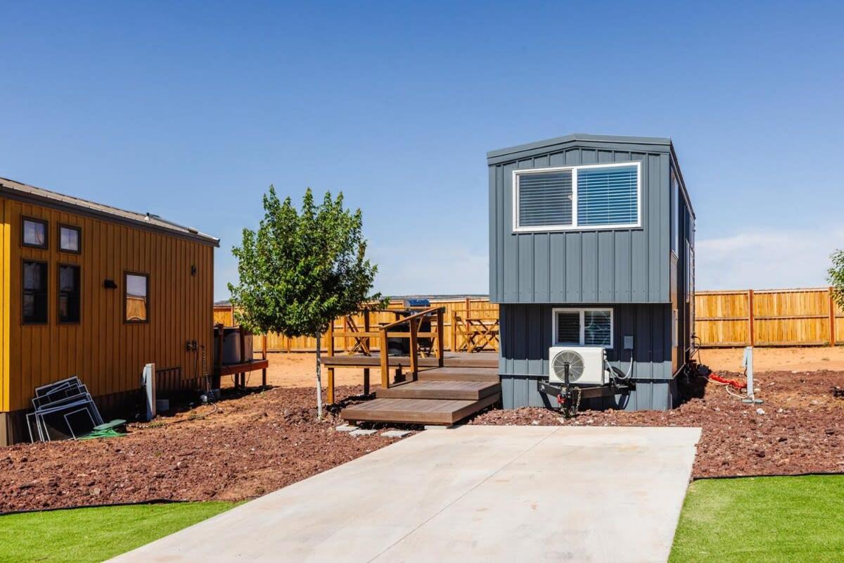 Modern Home With Private Hot Tub Apple Valley 外观 照片